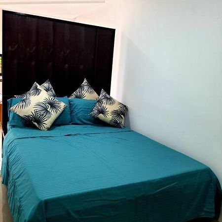 Air-Conditioned Room For Staycation General Trias  Zewnętrze zdjęcie